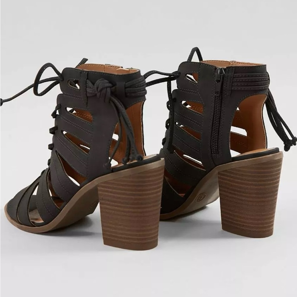 Farylrobin Libby Heeled Sandal - Size 10
New with tags - Picture 3 of 4